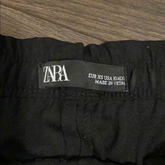 COPY - ZARA BLACK SILK TROUSERS SIZE XS - Picture 2 of 2